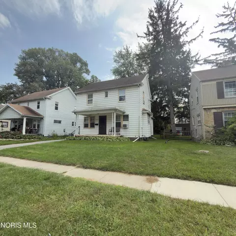 2255 Georgetown Ave, Toledo, OH 43613