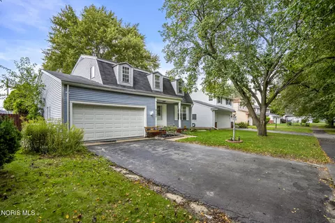 6122 Boothbay Dr, Toledo, OH 43615