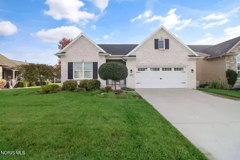 3816 Windward Dr, Sylvania, OH 43560
