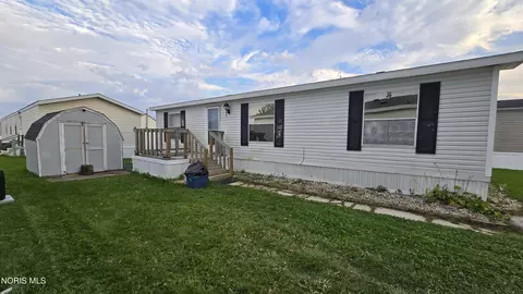 27696 Oregon Rd #108, Perrysburg, OH 43551