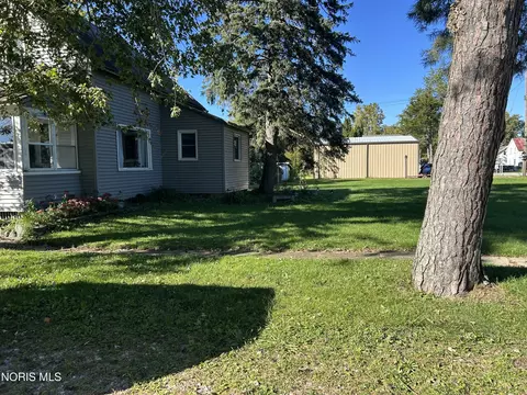 Exterior - 203 Brush St, Pioneer, OH 43554 photo 2 of 8