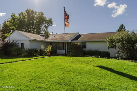 255 E Yates Ave, Findlay, OH 45840