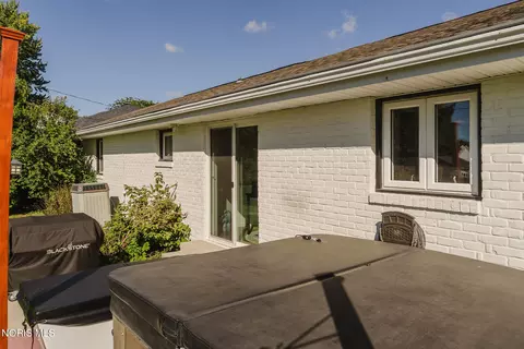 Other - 255 E Yates Ave, Findlay, OH 45840 photo 3 of 11