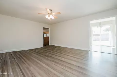 Living - 255 E Yates Ave, Findlay, OH 45840 photo 2 of 2