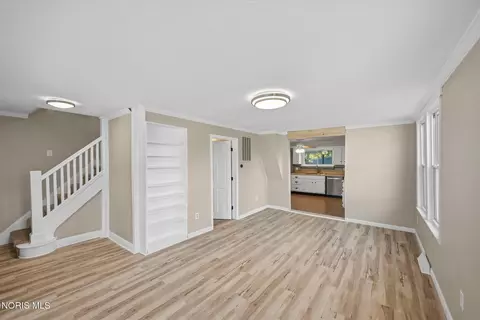 Living - 103 E 5th St, Genoa, OH 43430 photo 2 of 4