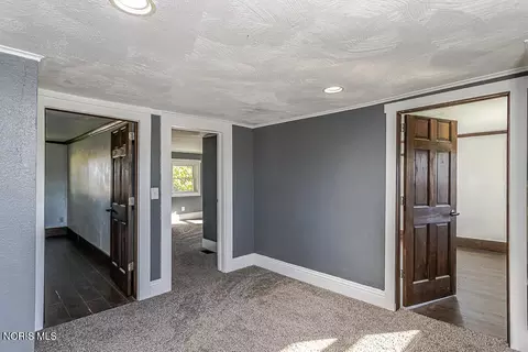 Entry Way - 06358 County Road H, Edon, OH 43518 photo 1 of 1