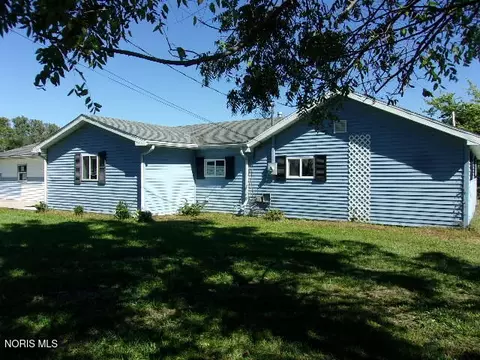 112 Sullivan St, Bettsville, OH 44815