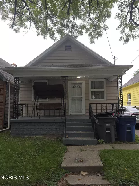 2129 Woodford St, Toledo, OH 43605
