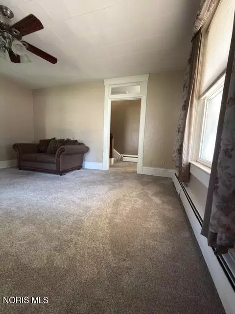 Living - 124 W Maple St, Deshler, OH 43516 photo 6 of 8