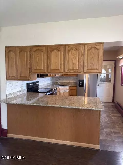 Kitchen - 124 W Maple St, Deshler, OH 43516 photo 1 of 7