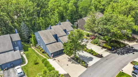 View/Area - 3931 Hilltop Dr, Huron, OH 44839 photo 1 of 2