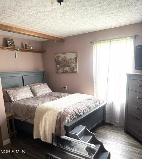 Bedroom - 10538 County Highway 330, Upper Sandusky, OH 43351 photo 7 of 8