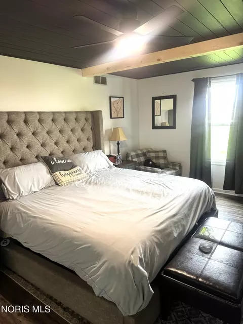Bedroom - 10538 County Highway 330, Upper Sandusky, OH 43351 photo 1 of 8