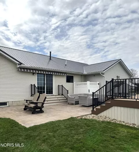Exterior - 10538 County Highway 330, Upper Sandusky, OH 43351 photo 4 of 15