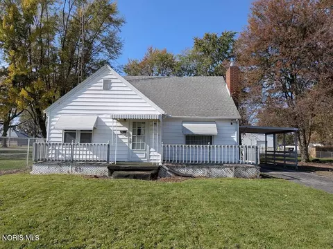 809 S Perry St, Napoleon, OH 43545 photo 3