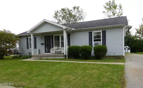 405 Waybridge Rd, Toledo, OH 43612