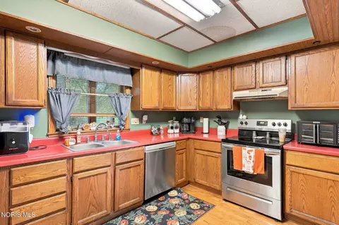 Kitchen - 216 W Cooper St, Mccomb, OH 45858 photo 4 of 4