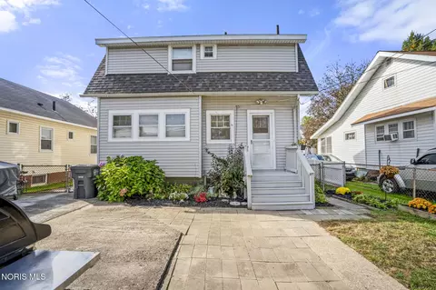 4132 Parrakeet Ave, Toledo, OH 43612