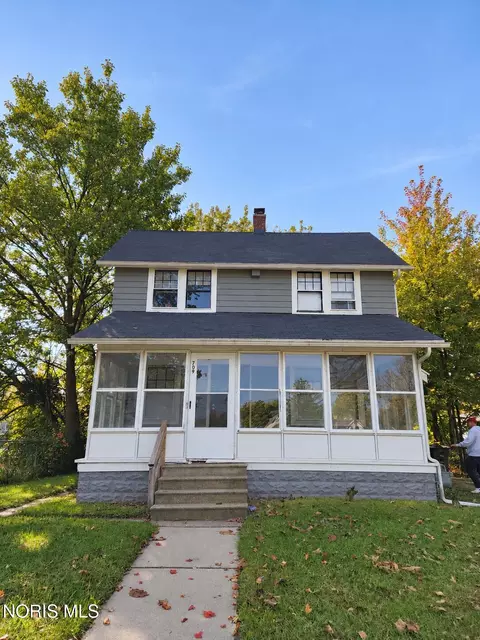 709 Palmwood Ave, Toledo, OH 43604