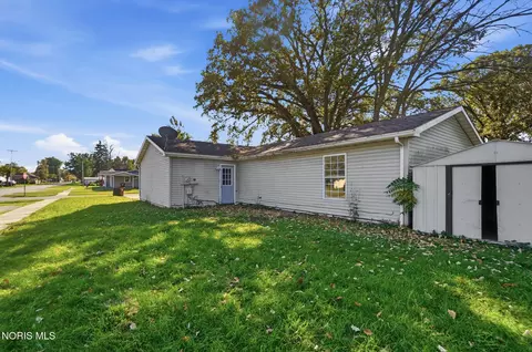Exterior - 602 W Jackson St, Paulding, OH 45879 photo 4 of 9