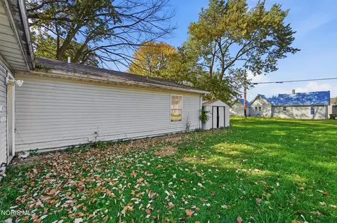 Exterior - 602 W Jackson St, Paulding, OH 45879 photo 6 of 9