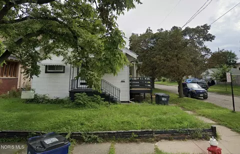 647 Nicholas St, Toledo, OH 43609