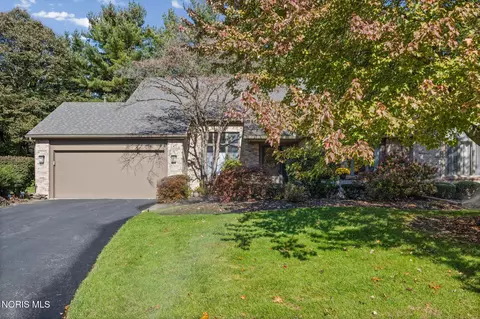 2948 Joelle Dr, Toledo, OH 43617