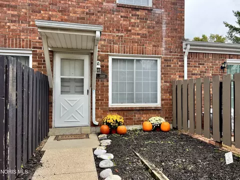 5665 Aspen Dr # 27, Toledo, OH 43615
