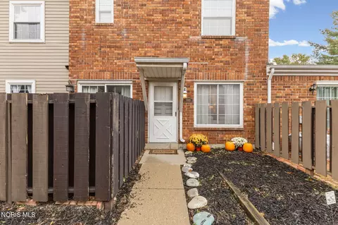 5665 Aspen Dr # 27, Toledo, OH 43615
