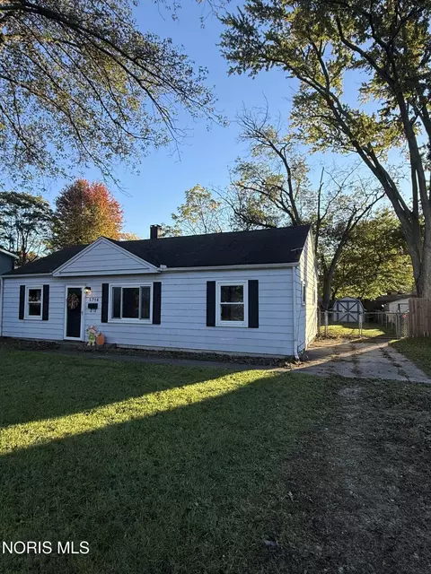 5714 Comet Ave, Toledo, OH 43623