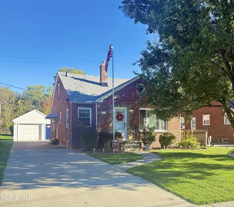4119 S Detroit Ave, Toledo, OH 43614