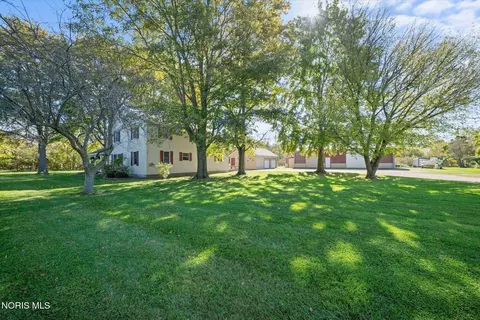 Exterior - 8520 Cedar Point Rd, Oregon, OH 43616 photo 2 of 18