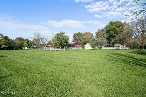 Exterior - 8520 Cedar Point Rd, Oregon, OH 43616 photo 16 of 18