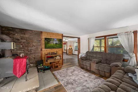 Living - 8520 Cedar Point Rd, Oregon, OH 43616 photo 2 of 2