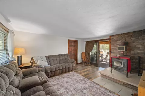 Living - 8520 Cedar Point Rd, Oregon, OH 43616 photo 1 of 2