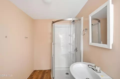 Bath - 217 E Walnut St, Wauseon, OH 43567 photo 1 of 1