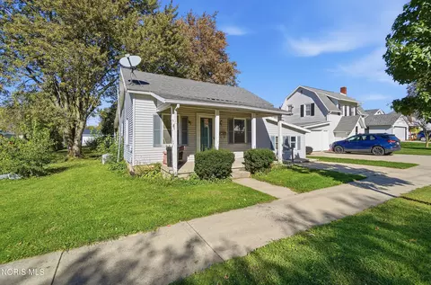 Exterior - 217 E Walnut St, Wauseon, OH 43567 photo 1 of 11