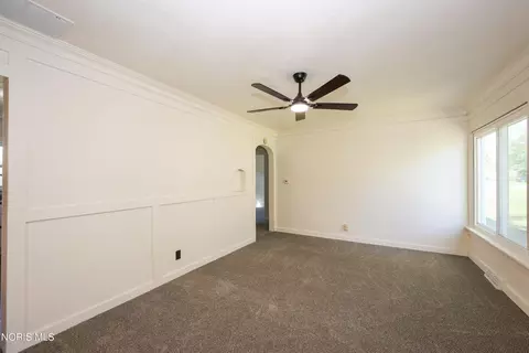 Living - 746 N Walnut St, Paulding, OH 45879 photo 3 of 3