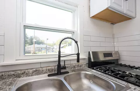 Kitchen - 746 N Walnut St, Paulding, OH 45879 photo 3 of 4