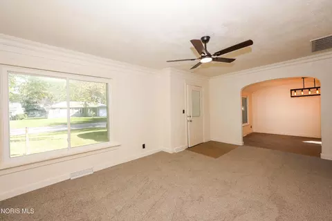 Living - 746 N Walnut St, Paulding, OH 45879 photo 2 of 3