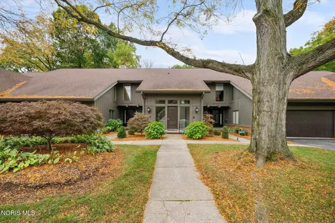 5502 N Citation Rd, Ottawa Hills, OH 43615