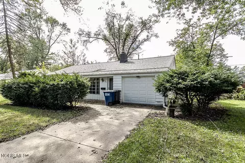 1927 Grecourt Dr, Toledo, OH 43615