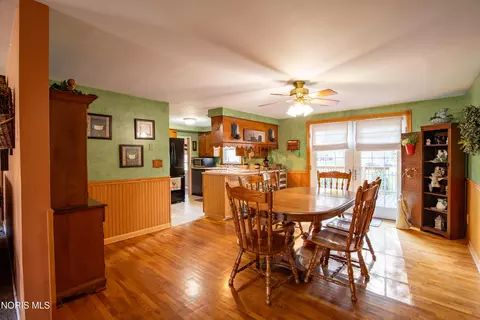 Dining - 115 Buckeye Dr, Antwerp, OH 45813 photo 1 of 3