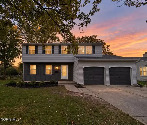 119 Partridge Ln, Perrysburg, OH 43551