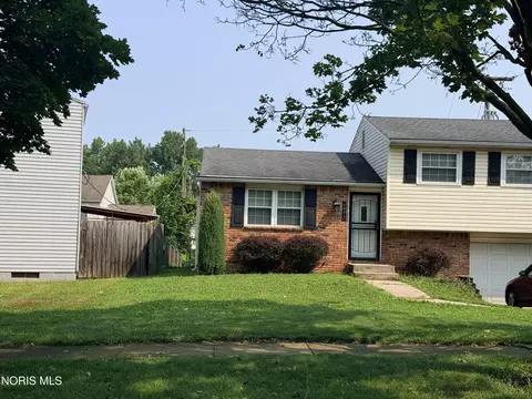 4972 San Joaquin Dr, Toledo, OH 43615