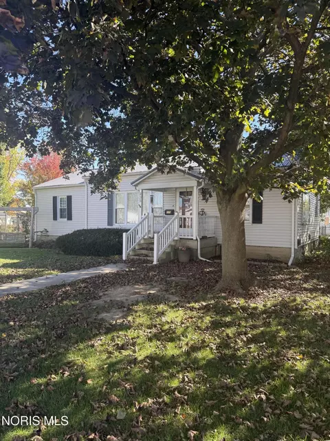 235 Allen Ave, Findlay, OH 45840