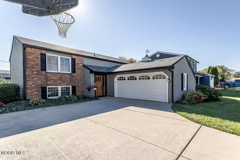 2618 Coveview Dr, Toledo, OH 43611