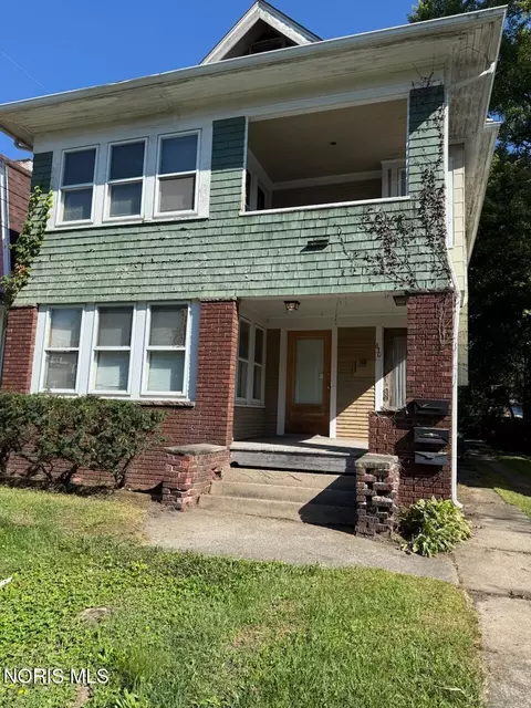 630 Islington St, Toledo, OH 43610