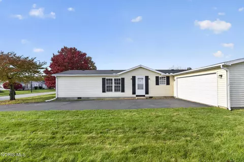 4604 Blue Rock Ct, Toledo, OH 43615