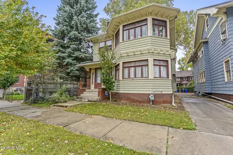 638 Winthrop St, Toledo, OH 43620